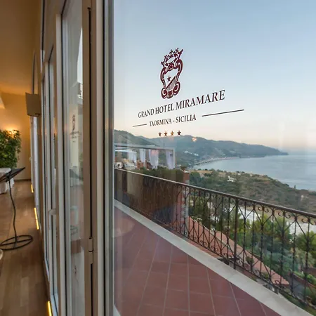 Ξενοδοχείο Grand Miramare 4*