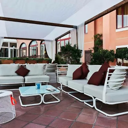 Grand Miramare Ξενοδοχείο 4*